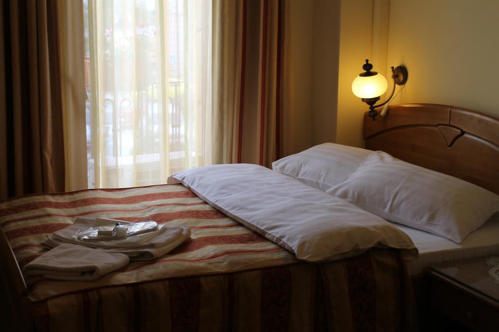 Hotel Horoscop Bucharest Luaran gambar