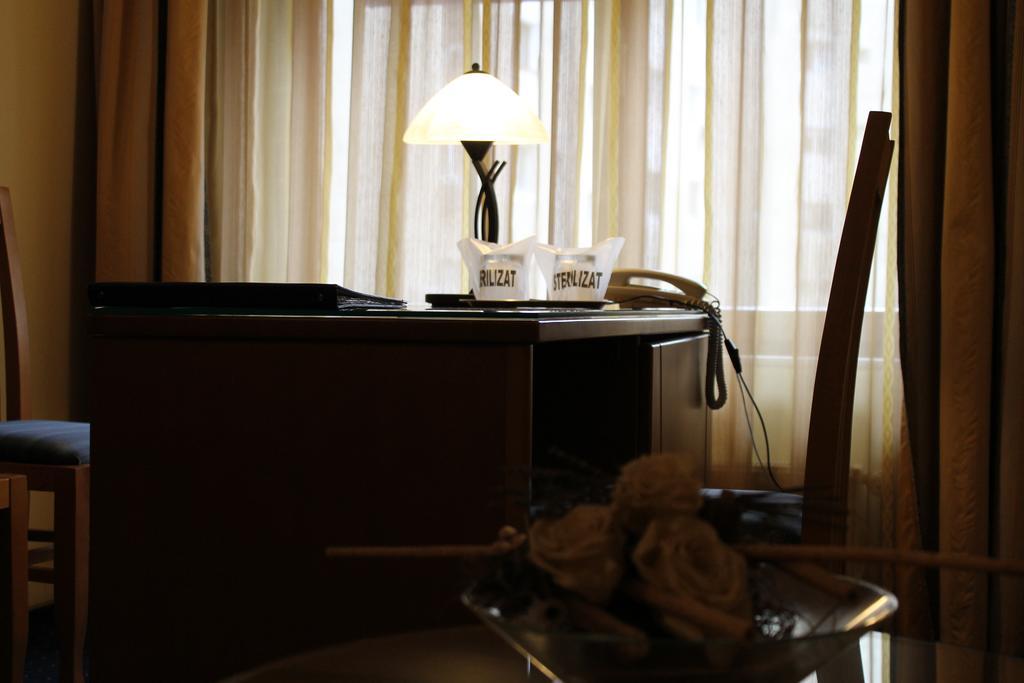 Hotel Horoscop Bucharest Bilik gambar